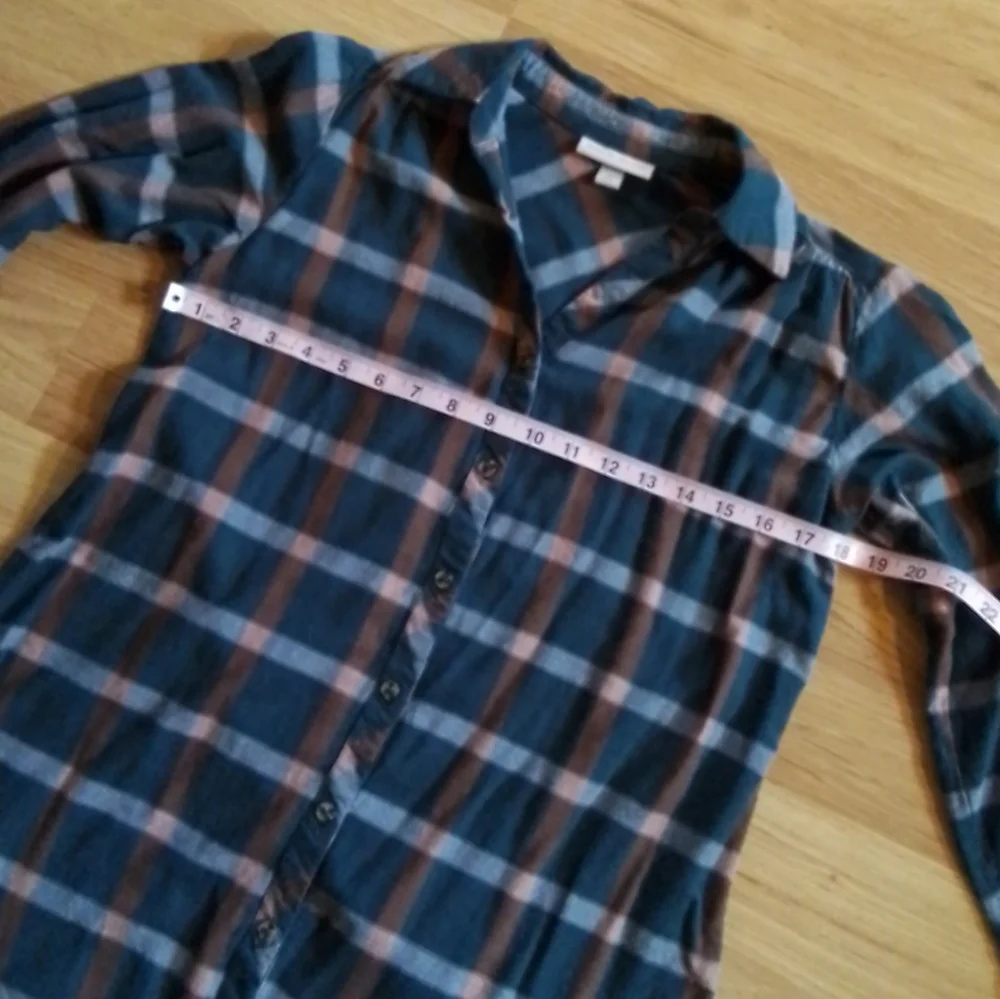 Knox Rose Plaid Shirt - Picture 6 of 8